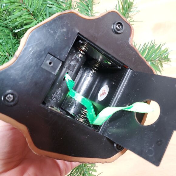 Gemmy DOUGLAS FIR TALKING TREE Animated Singing Christmas Tree Battery Powered - Picture 4 of 10